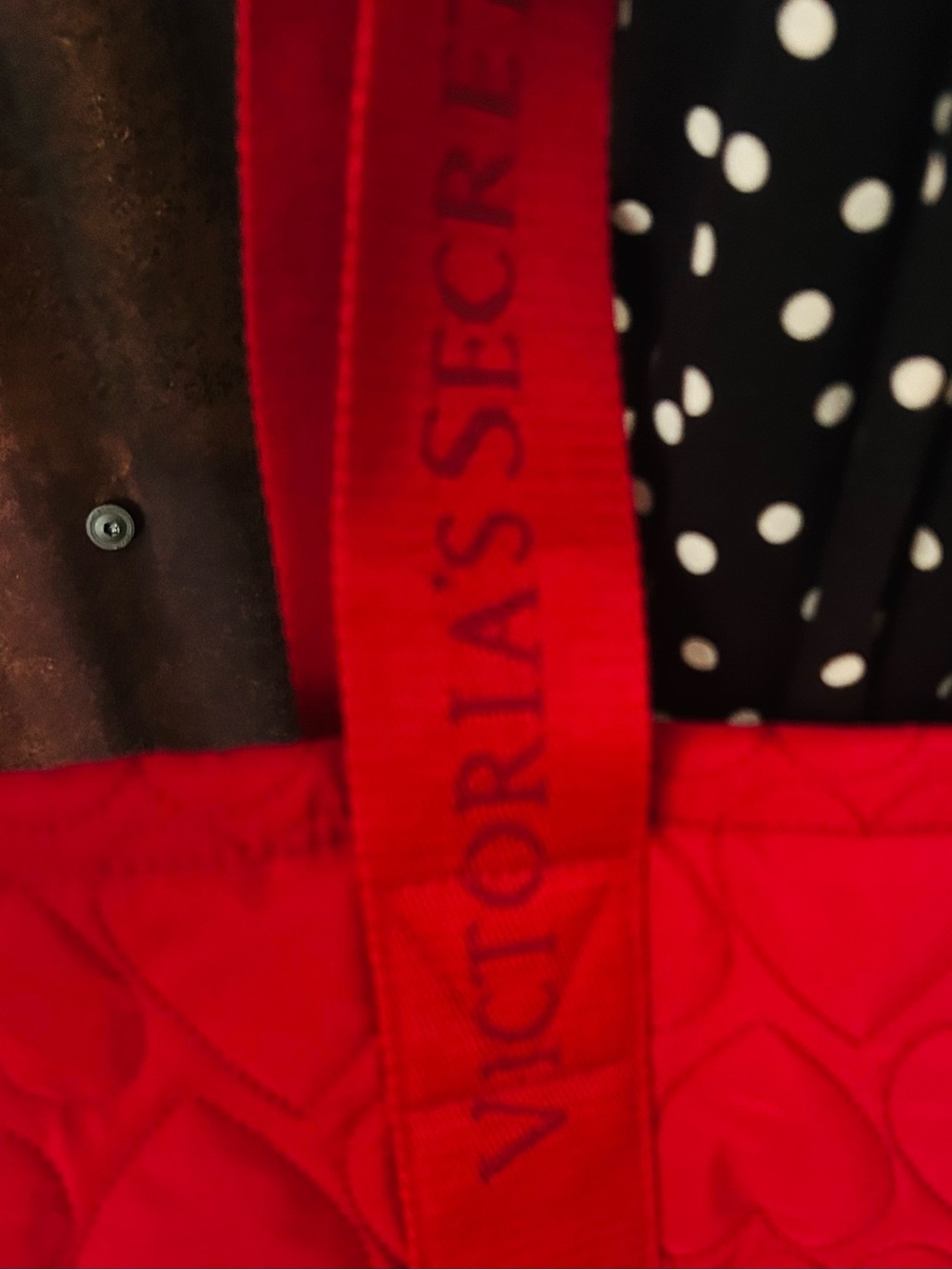 NWT-Victoria's Secret Quilted Heart Tote Bag - Picture 2 of 6